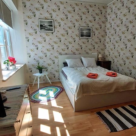 Posti 19 Apartment Haapsalu Bagian luar foto
