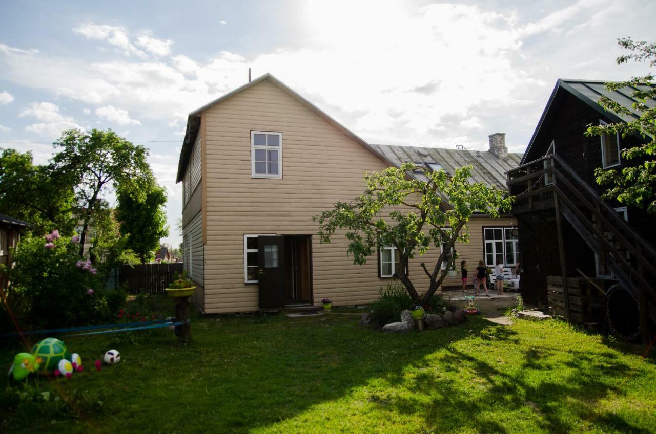 Posti 19 Apartment Haapsalu Bagian luar foto